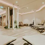 호텔 Wellnesshotel Aumuehle 4*